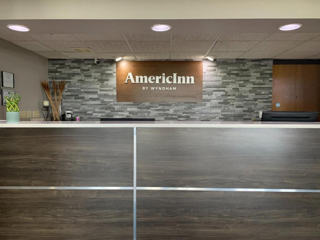 Americinn By Wyndham Stuart Εξωτερικό φωτογραφία